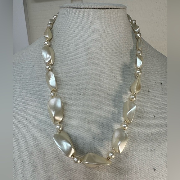 Three vintage smush bead necklace - Picture 4 of 9